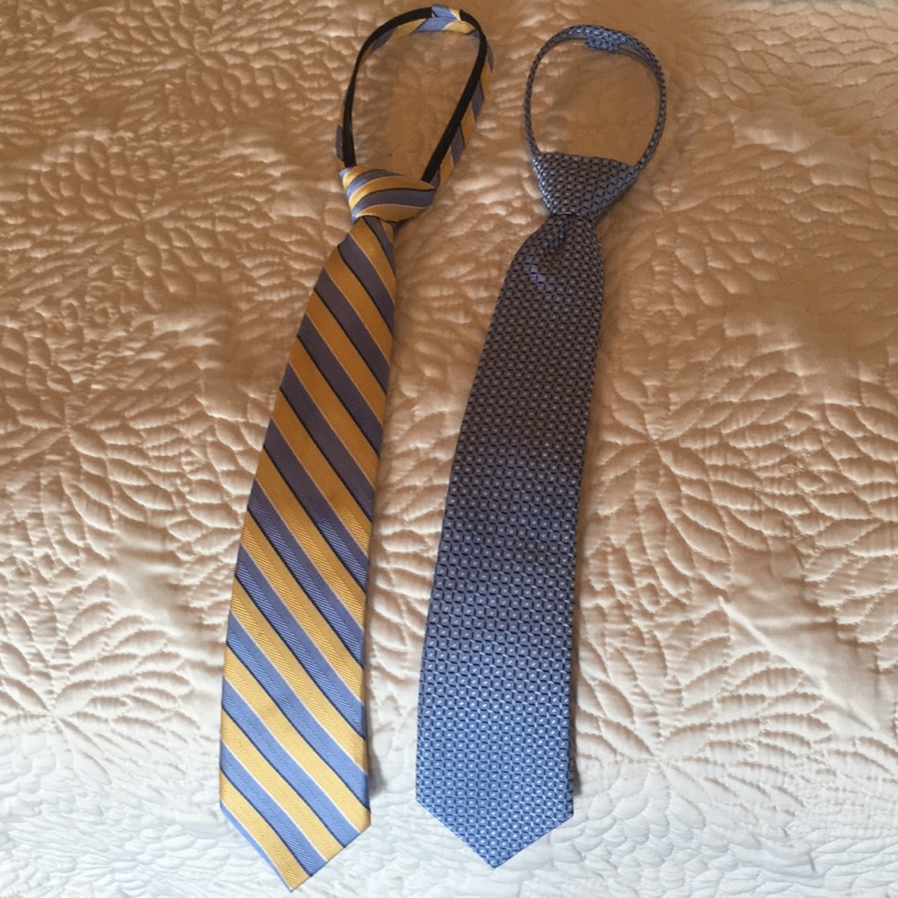 2 boy ties / small kid